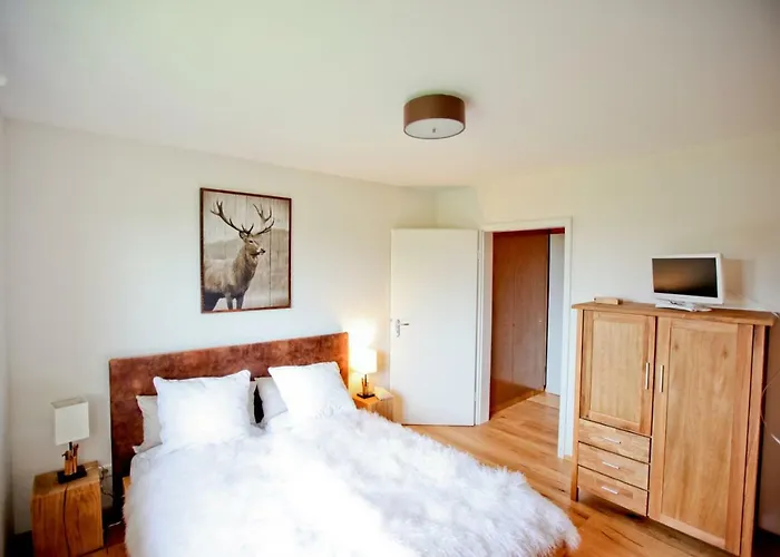 Chaletwohnung Seeblick - Sauna Und Dogfriendly 아파트 *